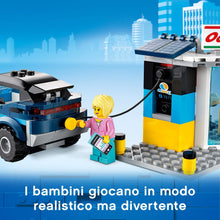 Carica l&#39;immagine nel visualizzatore di Gallery, LEGO CITY - NITRO WHEELS ,STAZIONE DI SERVIZIO CON SUV E CAMPER , 60257
